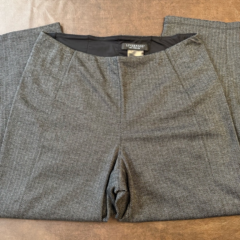Liverpool Pull on Trousers Size 16W
